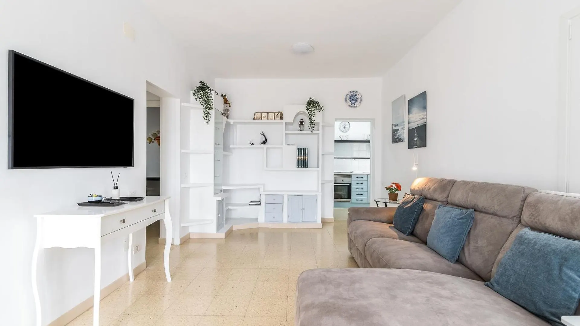 Home2Book Stunning Sea Front Apartment La Garita